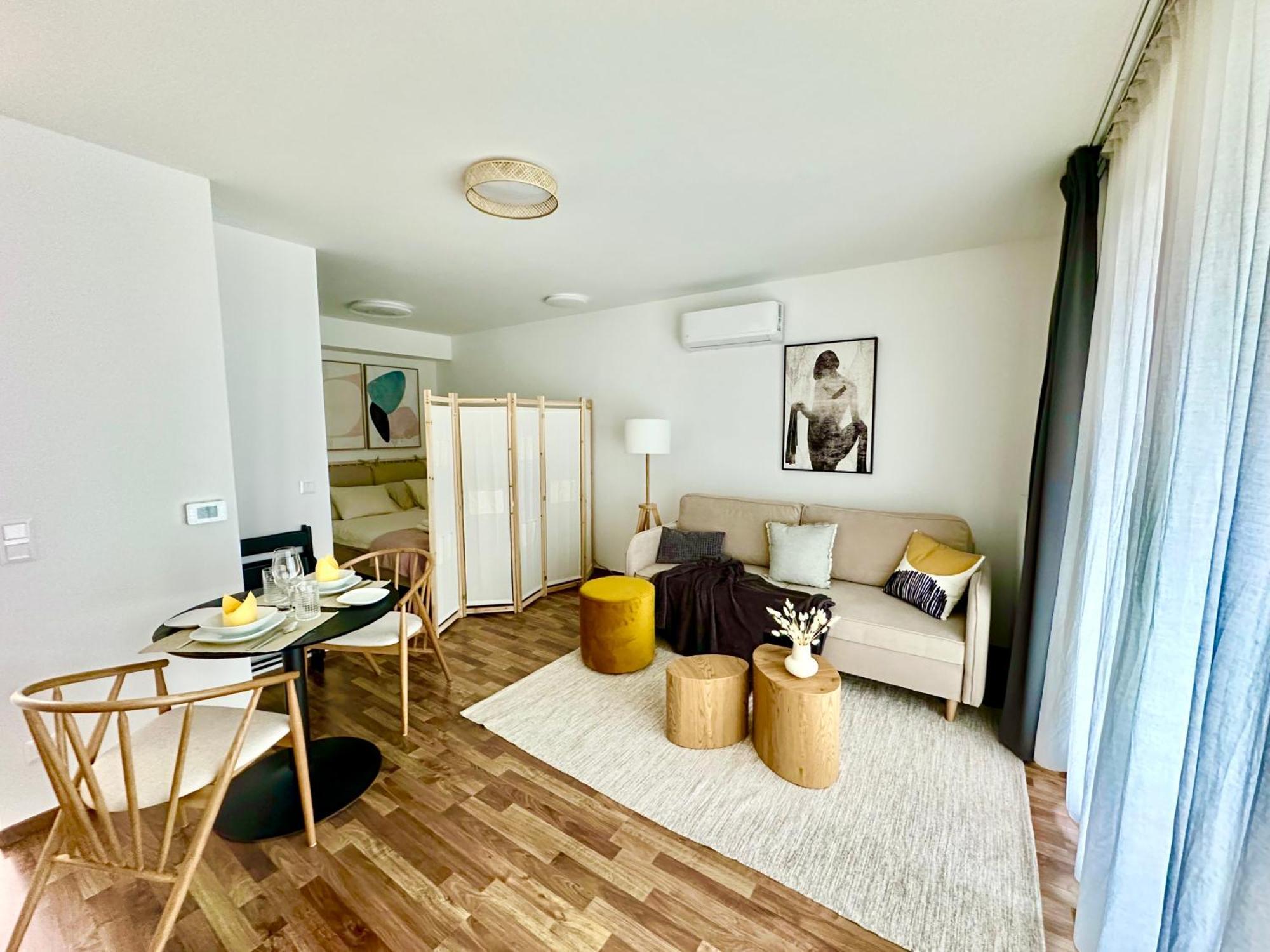 Appartamento River Passage Garage/ac/balcony *
