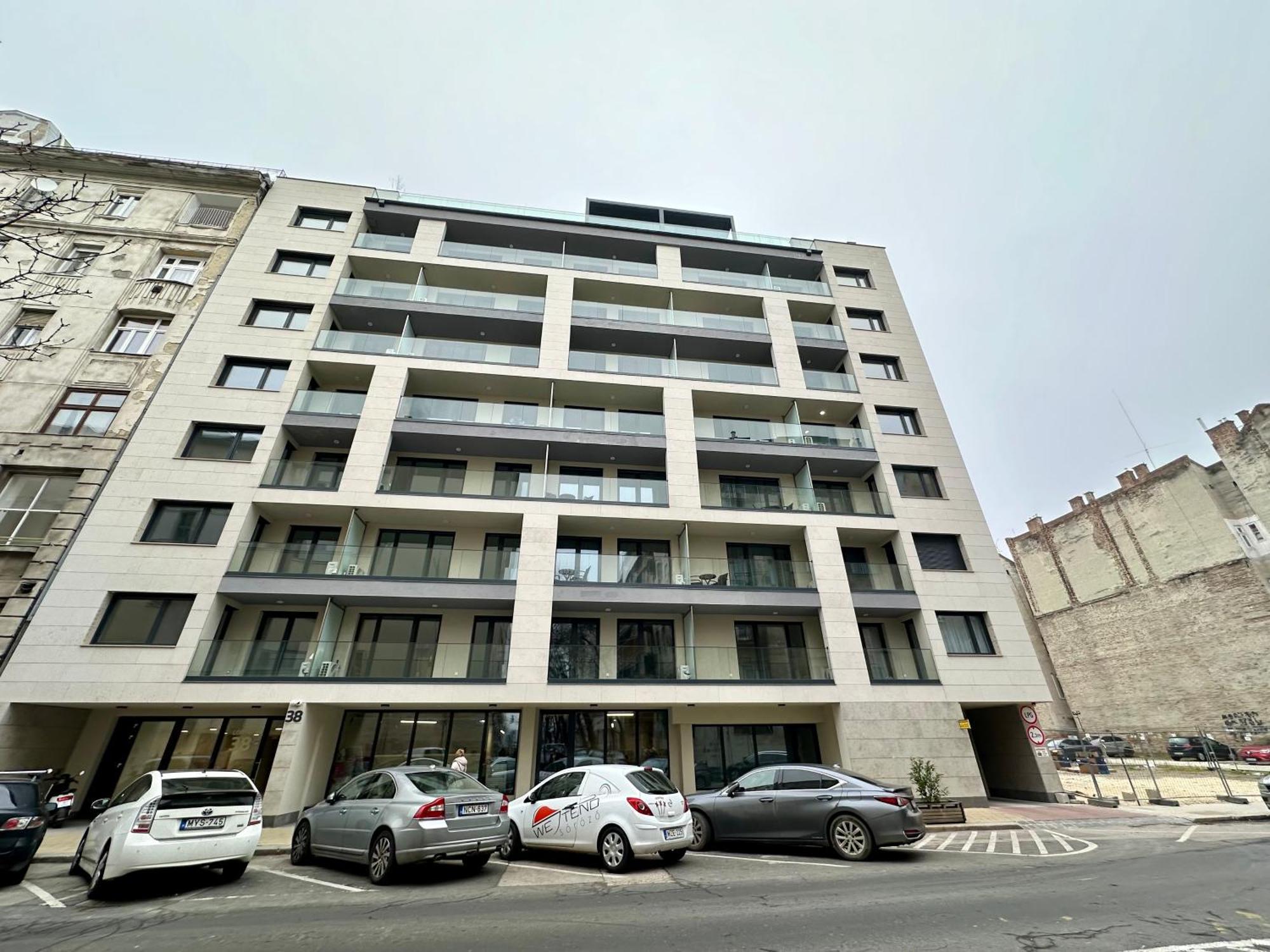River Passage Garage/ac/balcony Appartamento *
