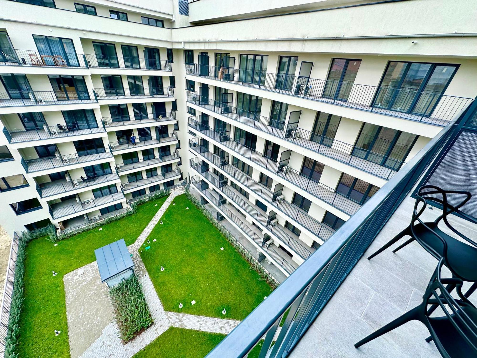 Appartamento River Passage Garage/ac/balcony *